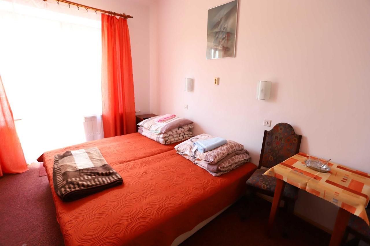 Bed and Breakfast Domy Wczasowe Tryumfy Krynica-Zdrój Exterior foto