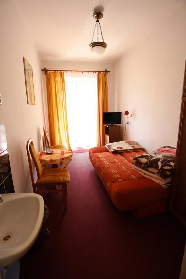 Bed and Breakfast Domy Wczasowe Tryumfy Krynica-Zdrój Exterior foto