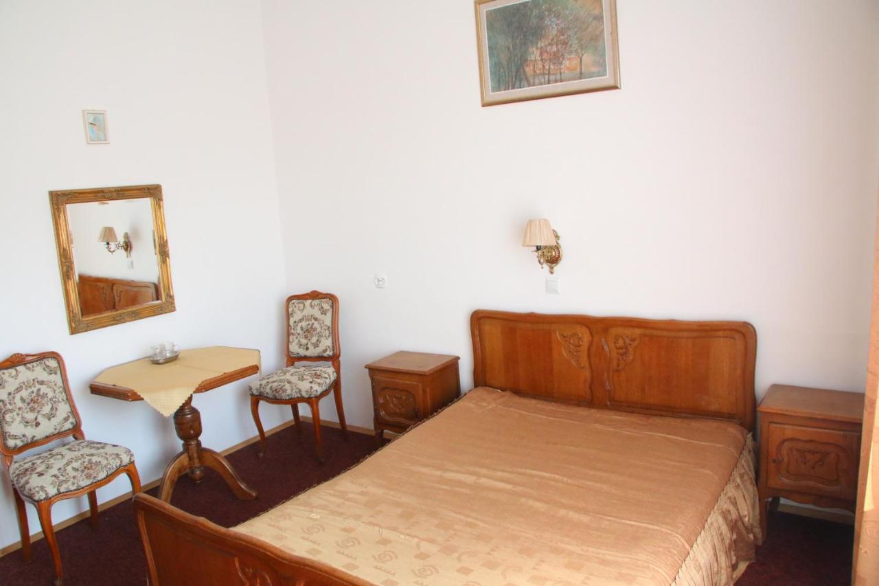 Bed and Breakfast Domy Wczasowe Tryumfy Krynica-Zdrój Exterior foto